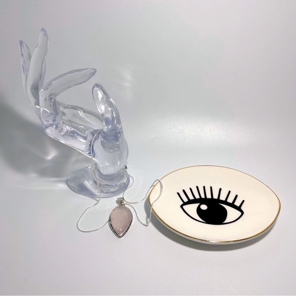 π Lovely clear pink quartz necklace - Picture 6 of 9